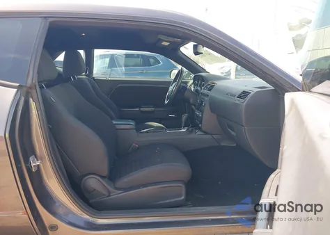 2013 Dodge Challenger Sxt из США, поврежденный, VIN 2C3CDYAG8DH548796